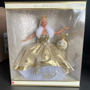 2000 Holiday Barbie New in Box